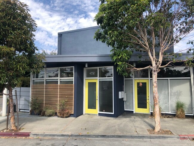 Building Photo - 4530 Market St