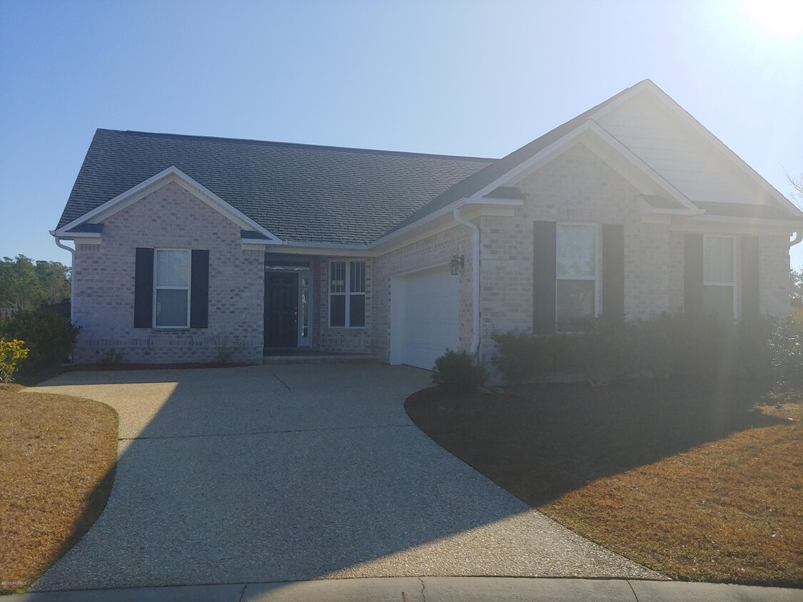 Primary Photo - 1407 Vitis Ct