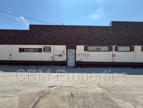 Building Photo - 121 S Independence St