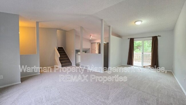 Building Photo - 6371 Galway Dr