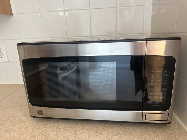 Foto del edificio - 6114 Palisade Ave