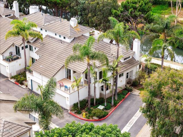 Primary Photo - 303 Blue Dolphin Dr