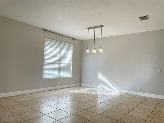 Building Photo - 7006 Albacete Ln