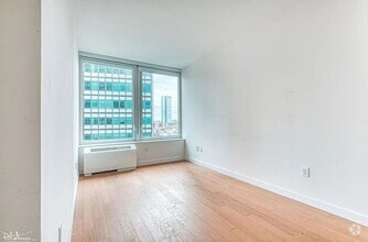 Building Photo - 130 Water St