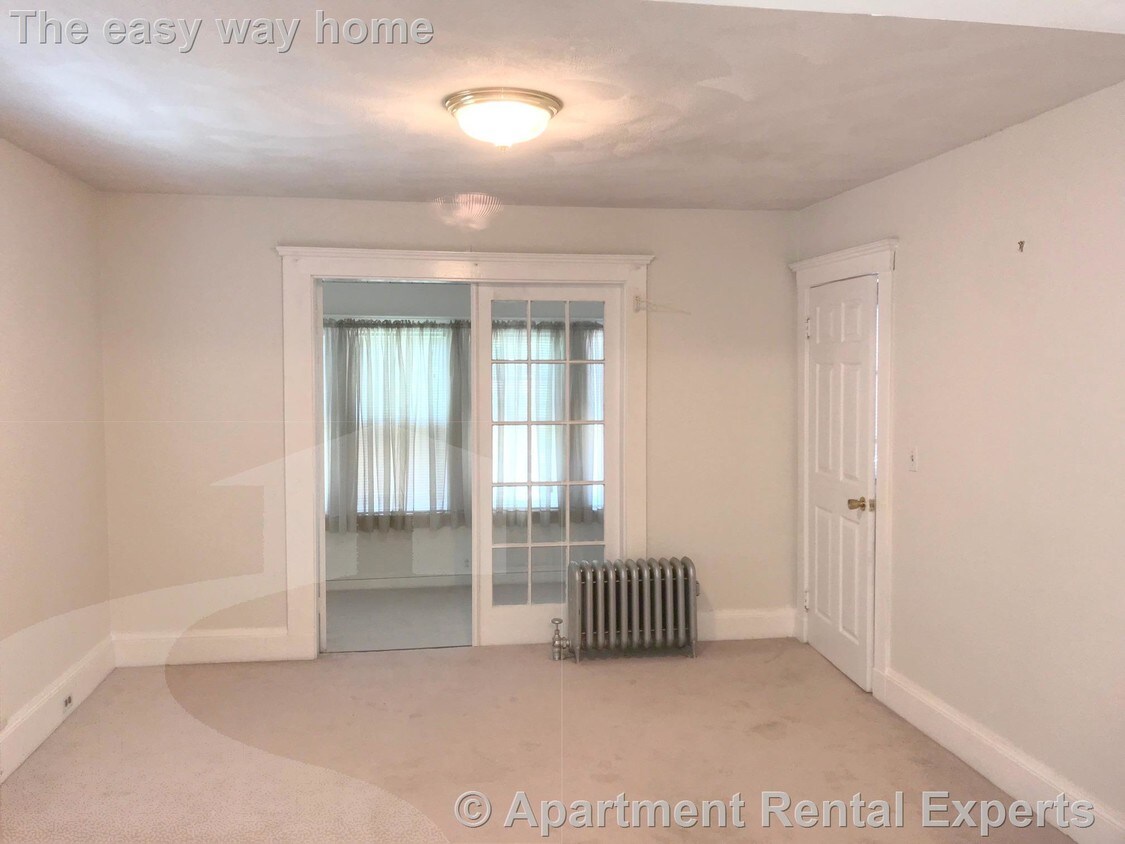 Primary Photo - 608 Highland Ave