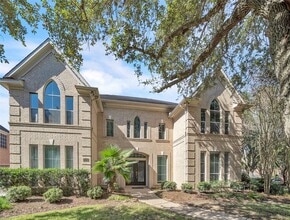 Building Photo - 1423 Meadow Lakes Dr