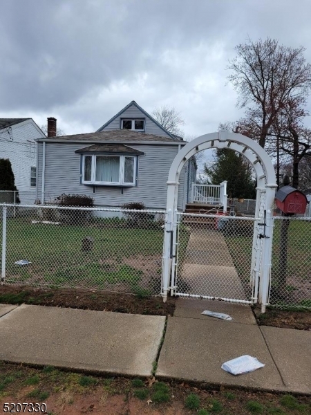 Primary Photo - 329 Jefferson Ave