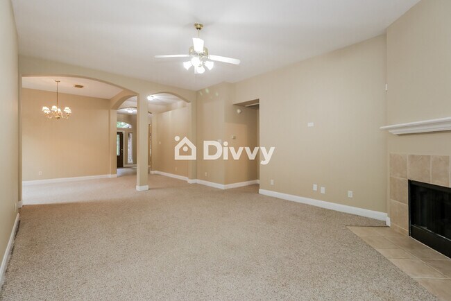 Building Photo - 3111 Fitzgerald Drive