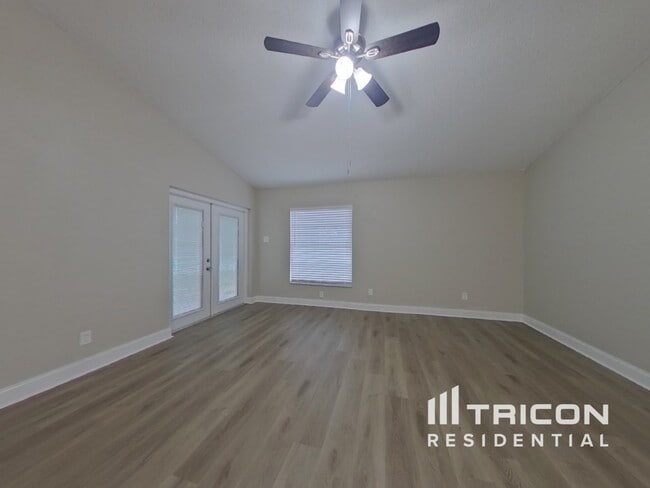 Building Photo - 13613 Fawn Ridge Blvd