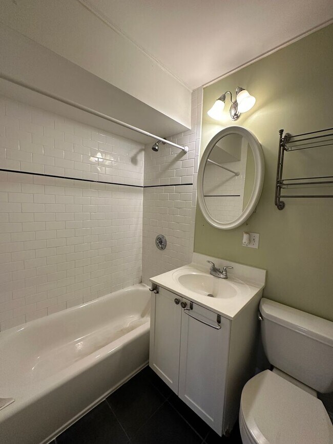 Foto del edificio - Spacious studio in Porter Square Cambridge