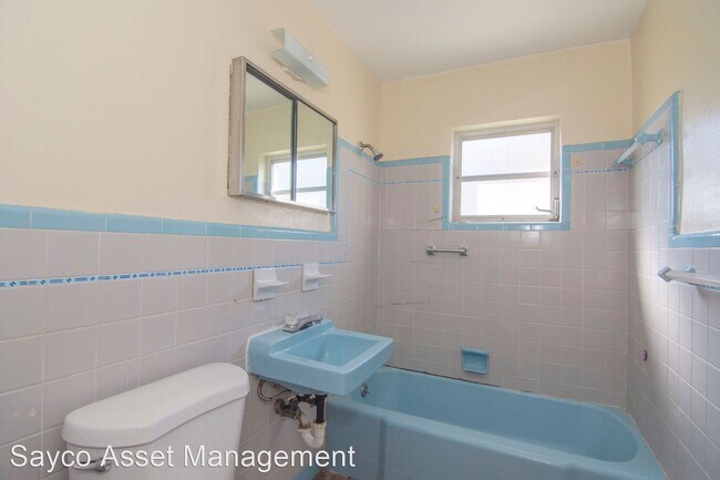Foto del edificio - 2 br, 1 bath House - 2505 Oleander Ave