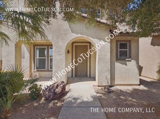 Foto del edificio - 5749 E Bellow Ln