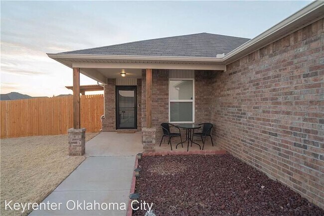 Foto del edificio - 3 br, 2 bath House - 7525 Leichter Ave