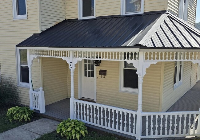 Building Photo - 77 E Houston Ave