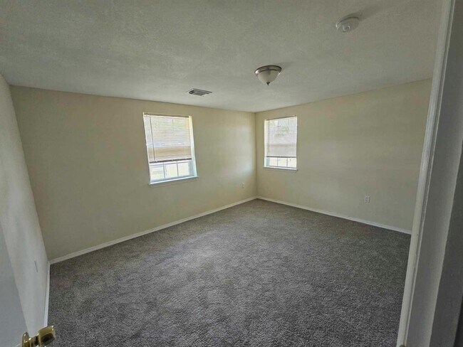 Foto del edificio - 14476 County Rd 185