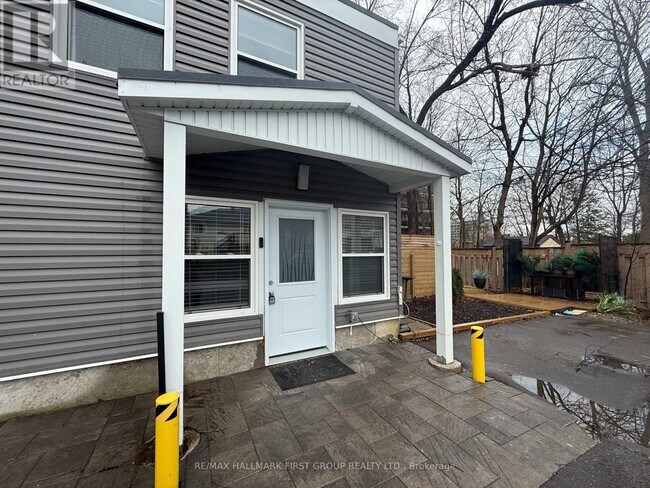 Photo du bâtiment - 33 Lincoln St