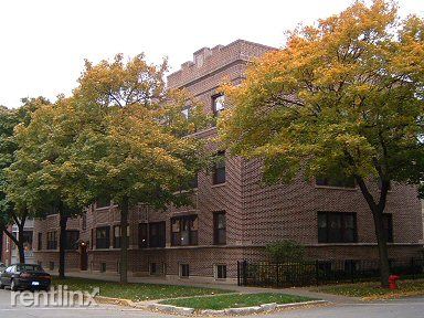 Primary Photo - 1253 W Waveland Ave