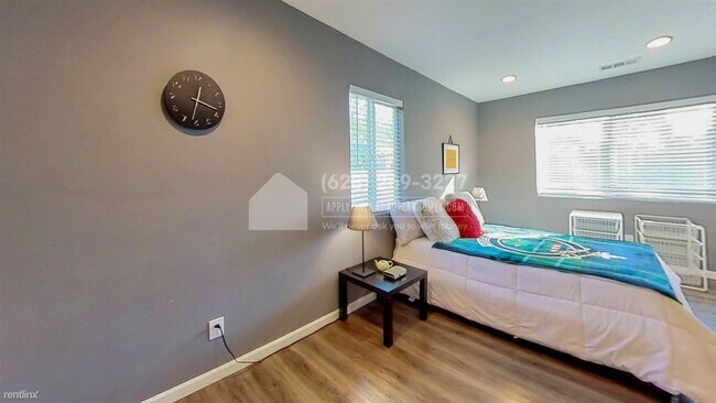 Building Photo - 2 br, 1 bath House - 19118 Roscoe Blvd -