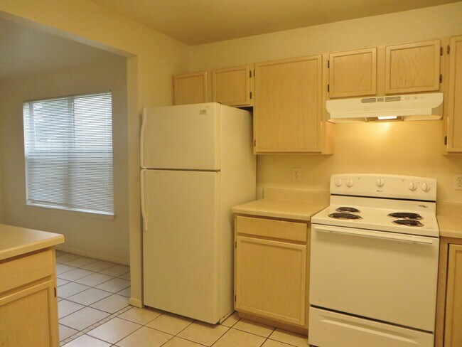 Foto del edificio - 2 Bedroom 2 Bathroom Unit In Georgetown