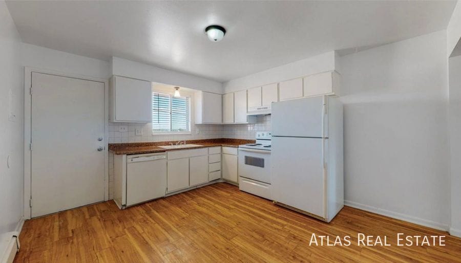 Foto principal - 3006 Denver St
