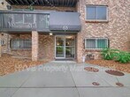 Foto principal - 65 N Clarkson St