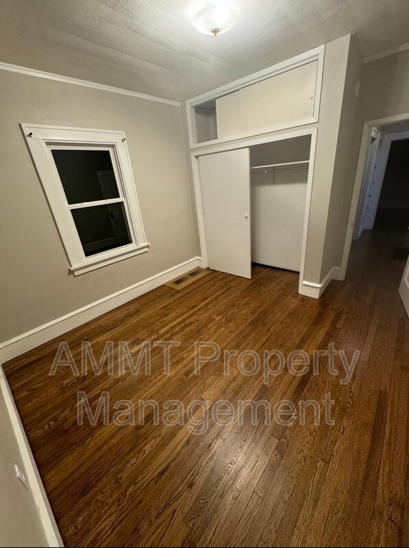 Foto del edificio - 2507 B Ave NE