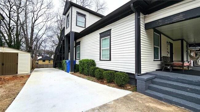 Foto del edificio - 1583 Elixir Ave SW