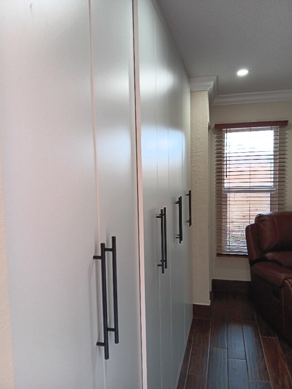 Foto del edificio - 1257 SE Airoso Blvd