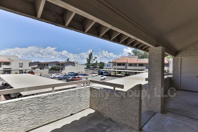 Foto del edificio - 11666 N 28th Dr