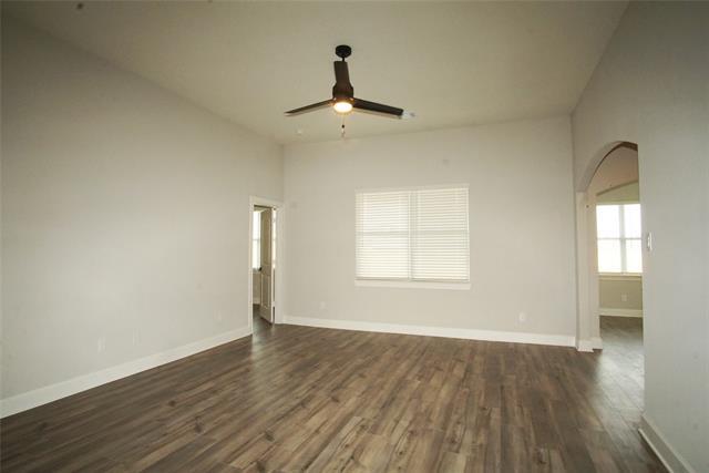 Building Photo - 7633 Noble Oaks Dr
