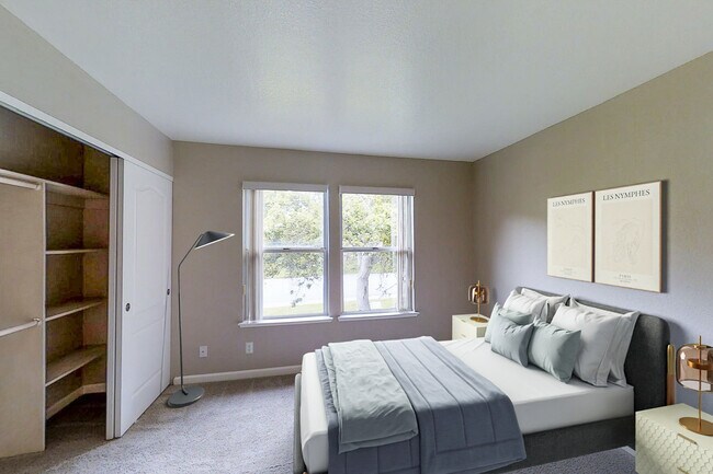 Foto del edificio - 1012 Pacific Grove Ln