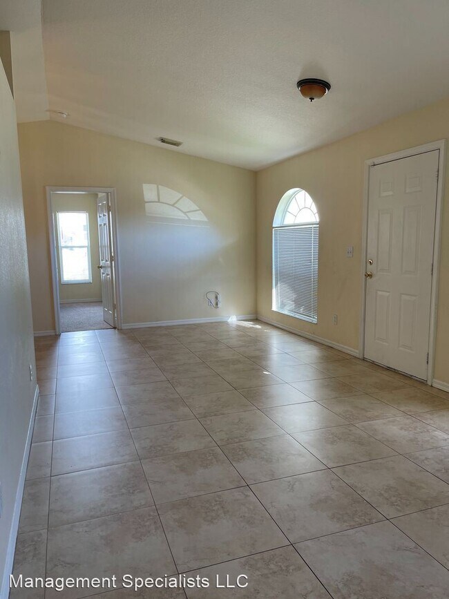 Building Photo - 3 br, 2 bath House - 419 Sw Meadow Terrace
