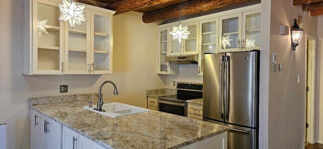 Foto del edificio - 3939 Rio Grande Blvd NW