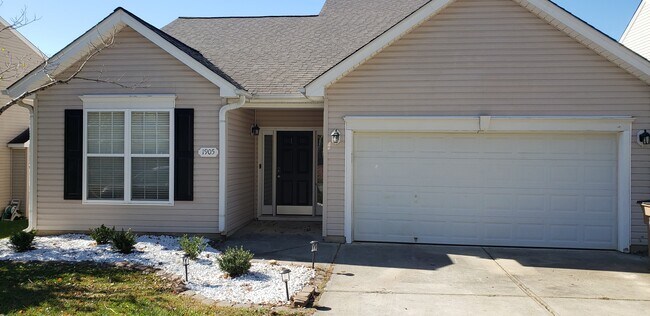 Building Photo - 1905 Briar Run Dr