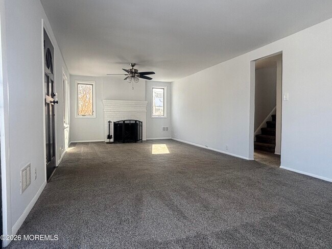 Building Photo - 176 2nd Ave