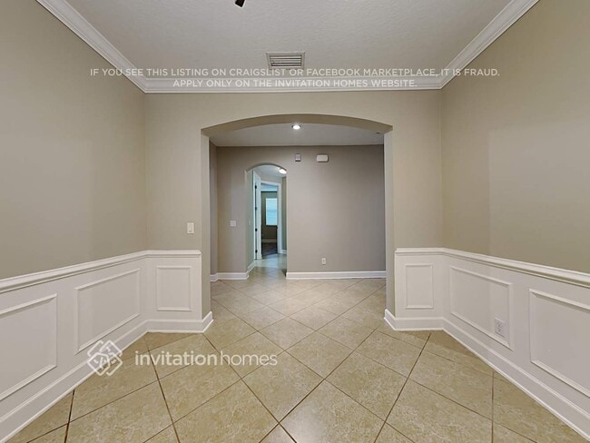 Building Photo - 12243 Woodbend Ct