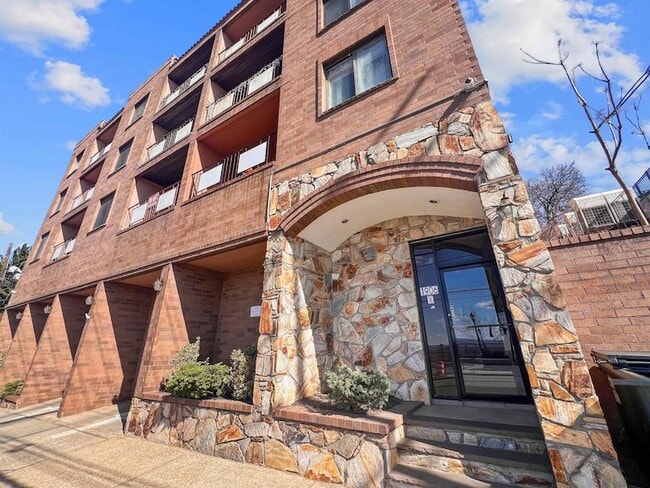 Photo - 1906 Paterson Plank Rd Apartment