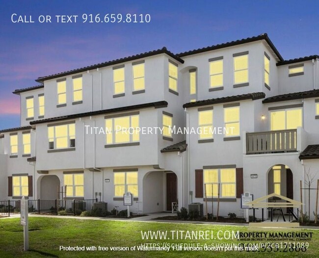 Foto del edificio - Beautiful Natomas Row Home!! - Managed by ...