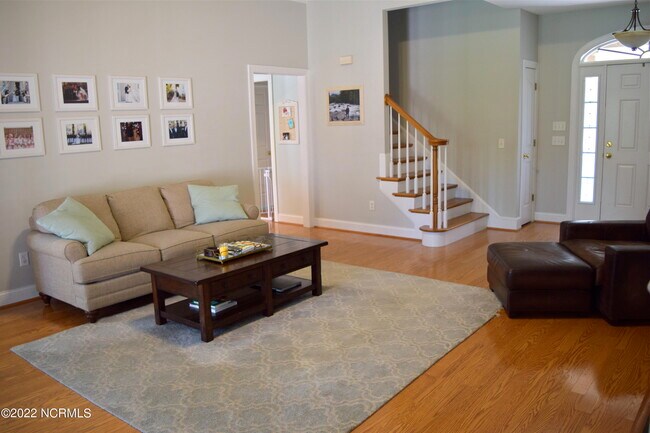 Foto del edificio - 7004 Hallstead Ct
