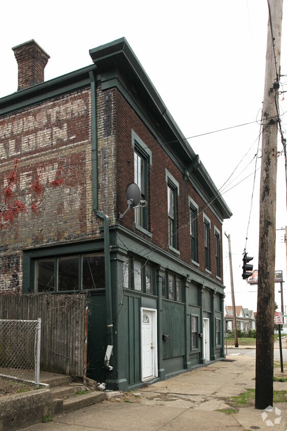 Foto del edificio - 1325 S Preston St