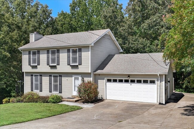 Building Photo - 3431 Laurelwood Trail