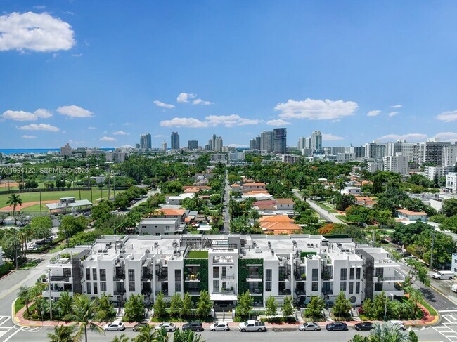 Foto del edificio - 1030 15th St