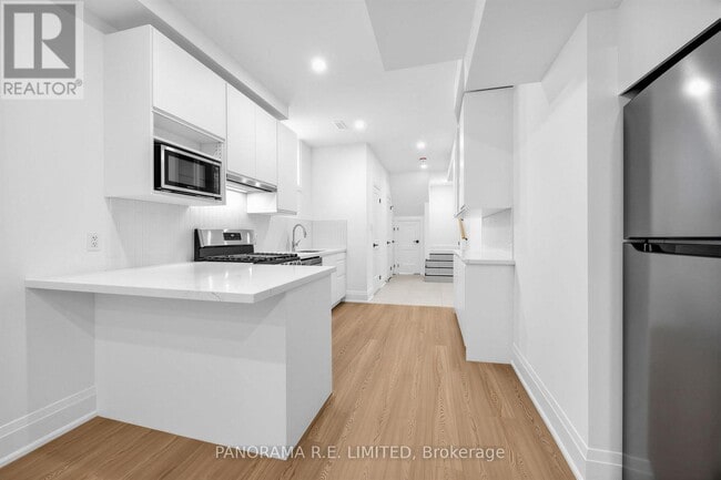 Building Photo - 606 Abana Rd