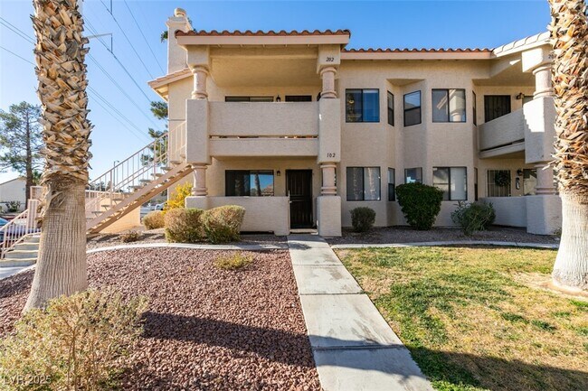 Foto del edificio - 1005 Sulphur Springs Ln
