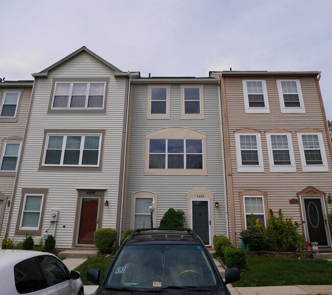 Foto del edificio - 4228 Cloudberry Ct