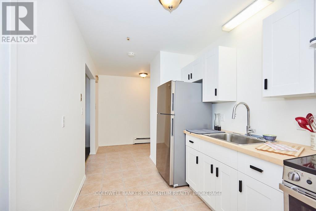 Photo principale - 4595-4595 Queen St