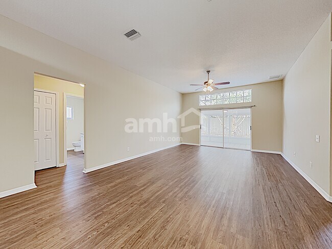 Building Photo - 10612 Cami Ct