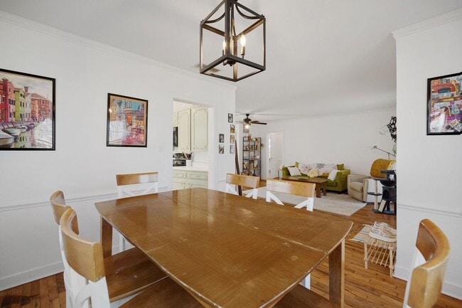 Foto del edificio - Charming 3 Bedroom House in Park Hill