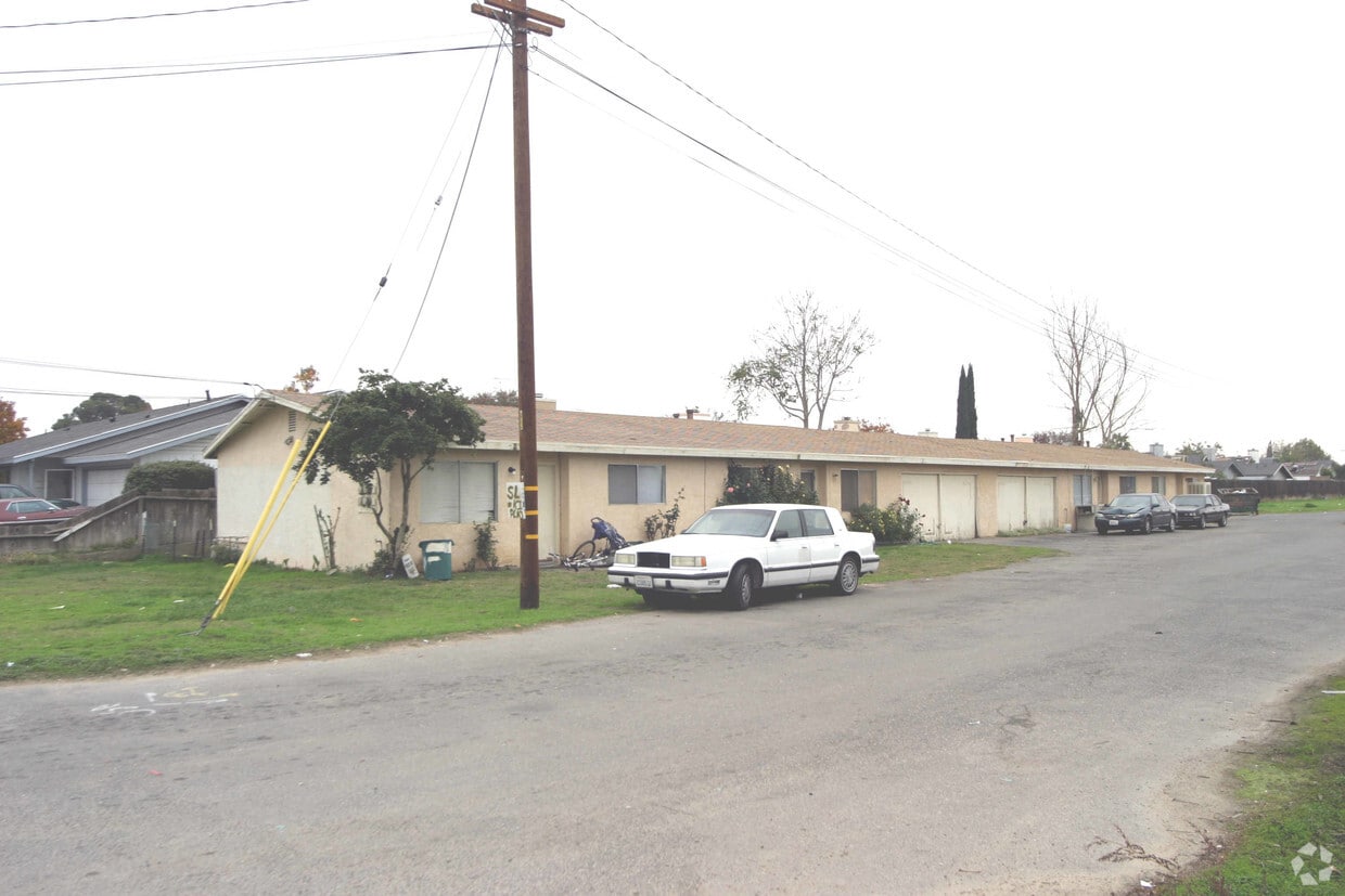 Building Photo - 800-808 Briggs Ave