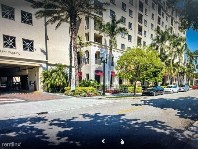 Building Photo - 3 br, 2 bath House - 233 S Federal Hwy Apt...